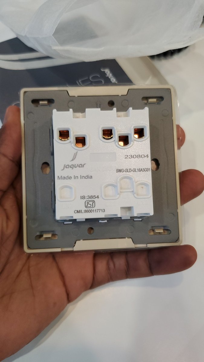 mjengo_plug's tweet image. Hii yangu unaona aje snr.