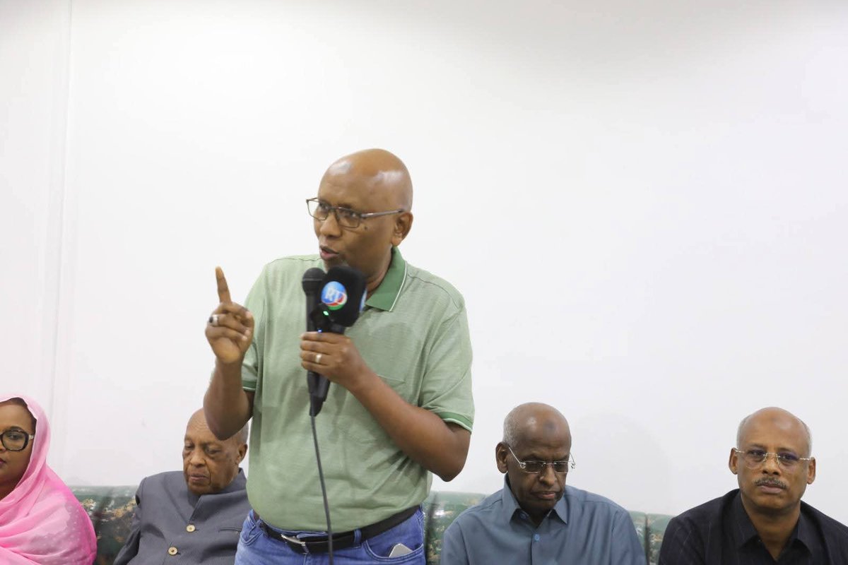 DjiboutiTacos's tweet photo. Présidée par le vice-président du RPP,Camarade SEM @A_Kamil_Mohamed,& le Secrétaire Général du Parti,SEM @Ilyasdawaleh, l'inauguration officielle de l'Annexe RPP couvrant les secteurs du #Quartier7,du #Stade & des #Gabodes,a eu lieu le samedi 22 novembre 2025.
#Djibouti
SC:#RPP☝️ https://t.co/0SqMB7aYpp