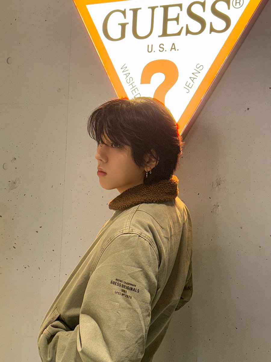 zicostaff's tweet image. 251124 Zico Weverse Update 

“Commons, my survival report is too late right..?
Missed you all so much it’s driving me crazy..
Ziaco has been so busy these days that he barely have a moment to breathe
No matter how hectic life is, let’s take care of ourselves 😺”

#ZICO #지코