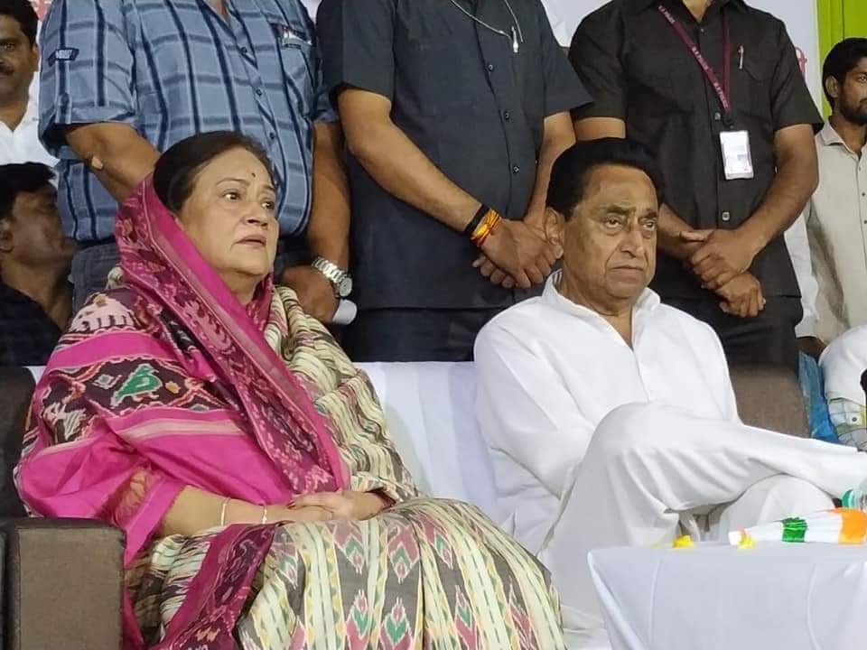 छिंदवाड़ा की पूर्व सांसद मेरी जीवनसंगिनी श्रीमती अल्का नाथ को जन्मदिवस की हार्दिक शुभकामनाएँ।