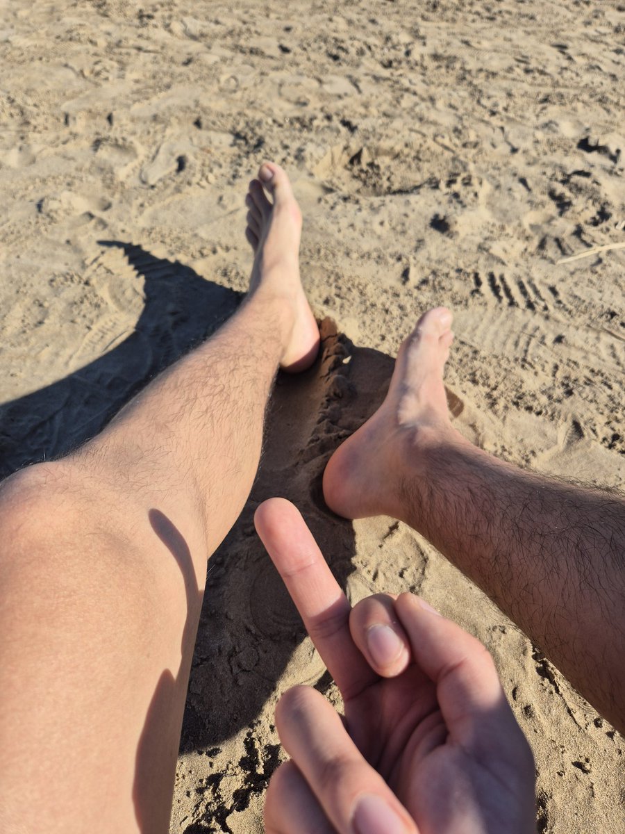 Your fav morning view boy.

#cashmaster #findom