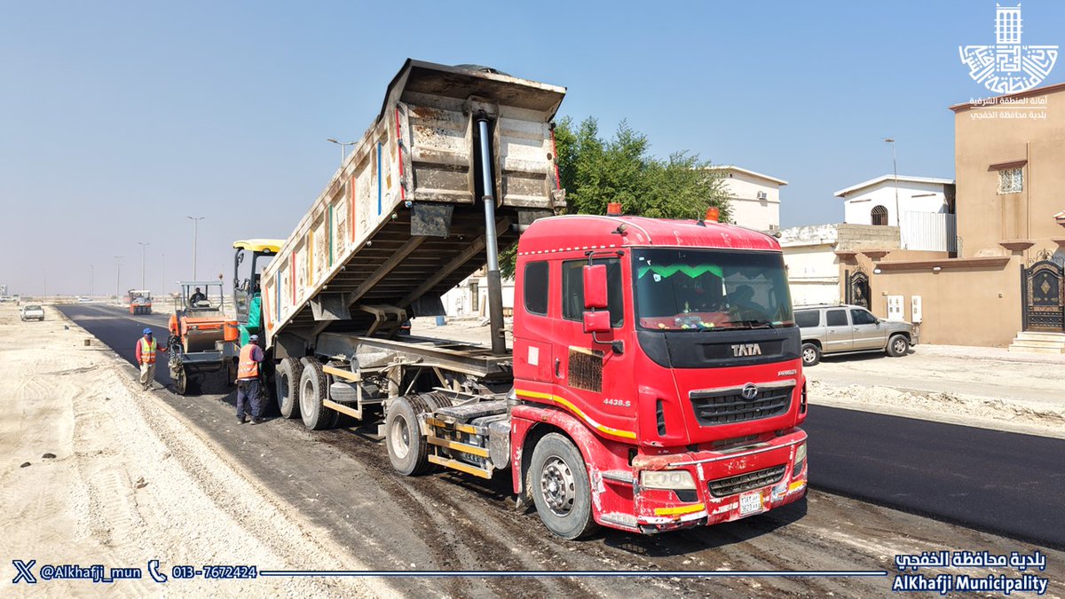 تواصل أعمال صيانة وتطوير طريق طارق بن زياد بالمحافظة ، وذلك ضمن جهود البلدية في #تحسين_المشهد_الحضري

#أنسنة_المدن 
#برنامج_جودة_الحياة 
#رؤية_السعودية_2030
#الشرقية_أمانة