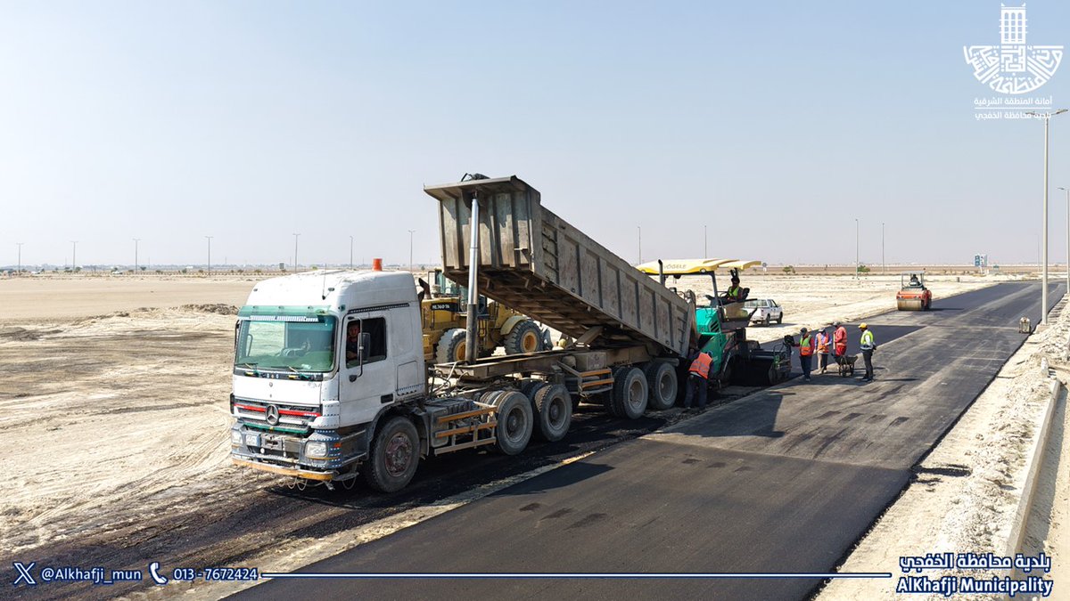 تواصل أعمال صيانة وتطوير طريق طارق بن زياد بالمحافظة ، وذلك ضمن جهود البلدية في #تحسين_المشهد_الحضري

#أنسنة_المدن 
#برنامج_جودة_الحياة 
#رؤية_السعودية_2030
#الشرقية_أمانة