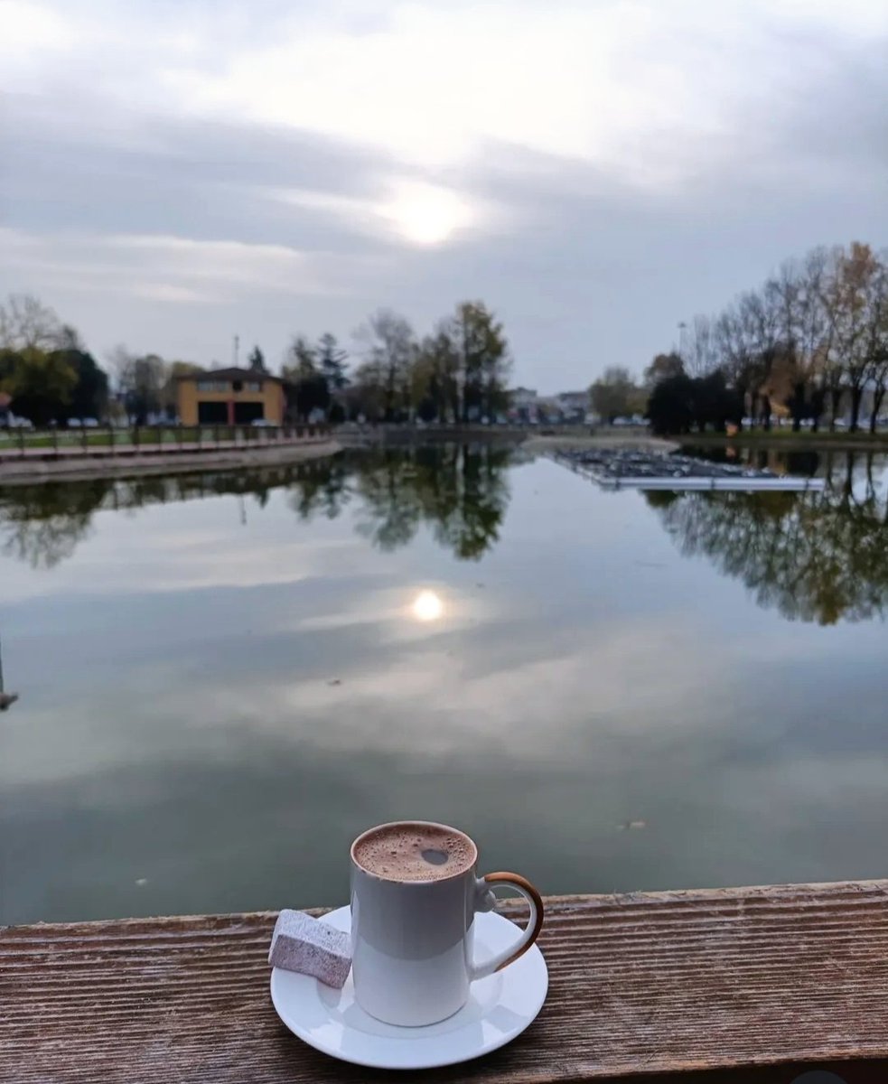 Artık hiçbir şey eskisi gibi değil, ben de öyle...

Günaydın...