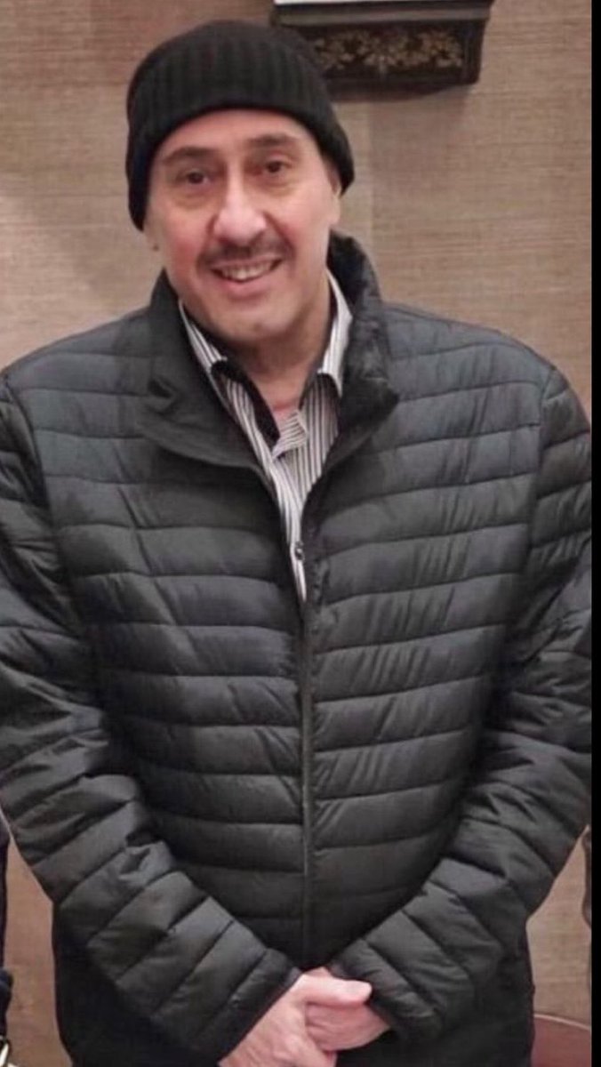 اسال الله العظيم رب العرش العظيم ان يشافيك باذنه تعالي