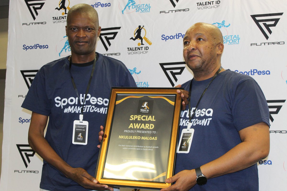 We honoured 
Dr Vuyolethu Sambo and Nkululeko 'Nkush' Malgas for their contribution to football development in the University spaces over the years 
<a href="/SportPesaSA/">SportPesaSA</a>