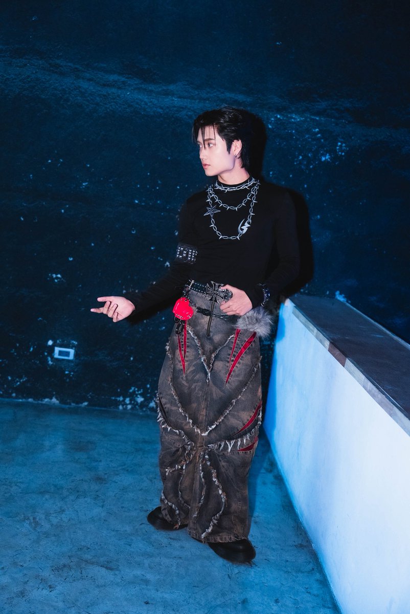 LE7EL_Official's tweet image. ★ - ̗̀⇢.˳⁺ . 𝐏𝐀𝐓𝐓𝐄𝐑𝐍 𝐋𝐄𝟕𝐄𝐋 . ⁎˚ ✰ ⋆

#PATTERN_LE7EL 
#LE7EL_LEVELINGUP
#LE7EL #LEVELINGUP
#ThailandMusicCountdown #TMC2025