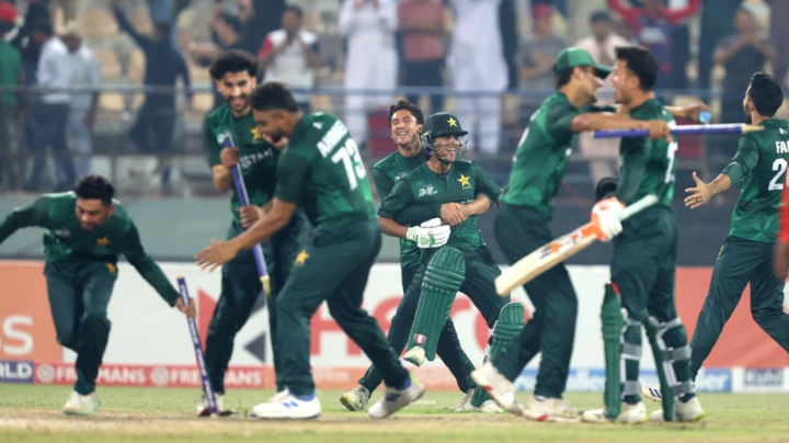 six6scricket's tweet photo. Pakistan's Shaheen team won the 2025 Asian Rising Stars Cup, narrowly defeating Bangladesh in super overtime.

https://t.co/toULroC87Z

#Six6s #Six6s6 #Six777 #cricket #cricketlive #RisingStarsAsiaCup #Pakistan #Bangladesh #SaadMasood #RiponMondol #RakibulHasan https://t.co/LfHz0Es4jd