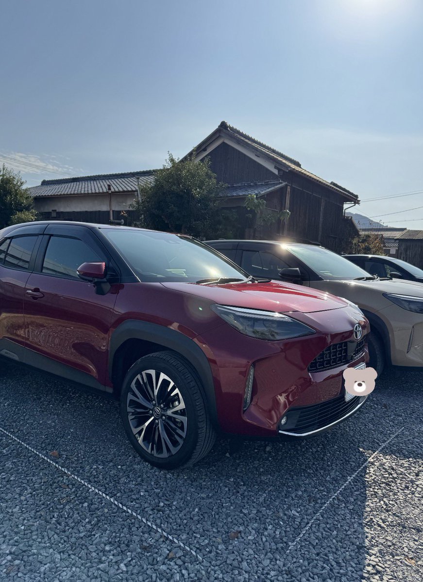 milktea_____39's tweet photo. 洗車したあとランチに！
ヤリスクロスの横があいてた✨️ https://t.co/pgLDFRASBz
