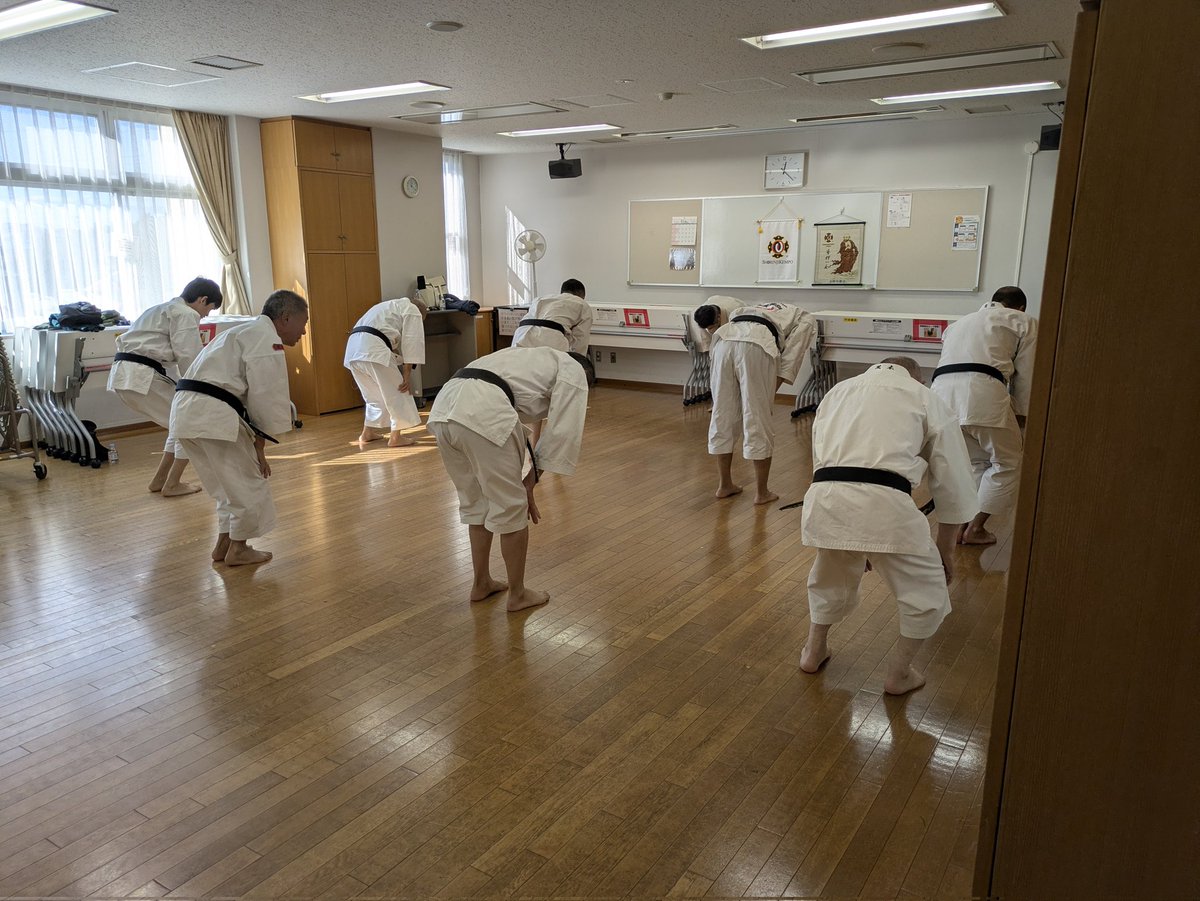 shorinjikemupo's tweet image. 今日(11/24)は、神奈川県警
少林寺拳法部(12時〜15時)