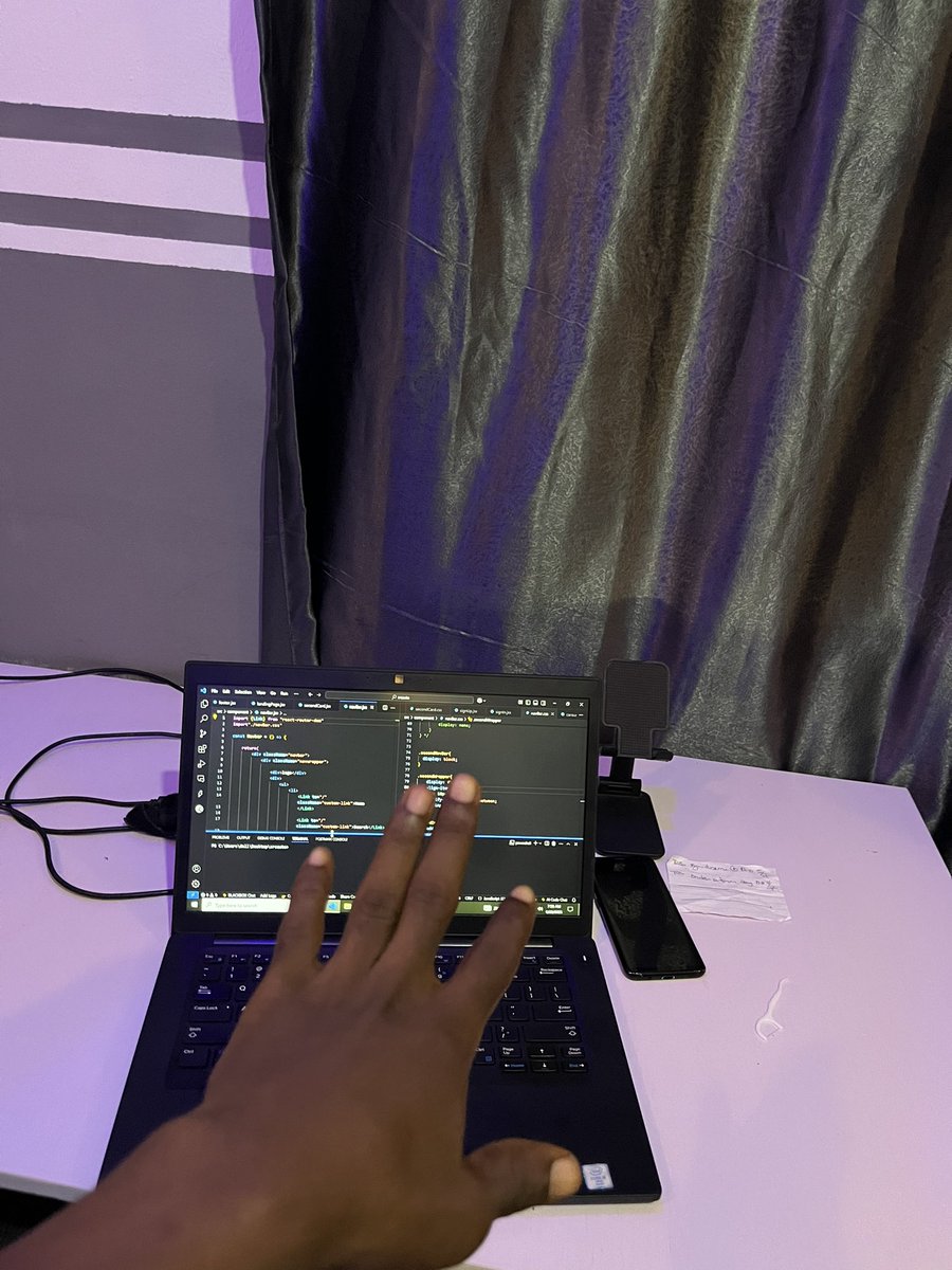 SrcWebDeveloper's tweet image. It’s new week!!!!

May we land high paying gigs this week 🙌🙏