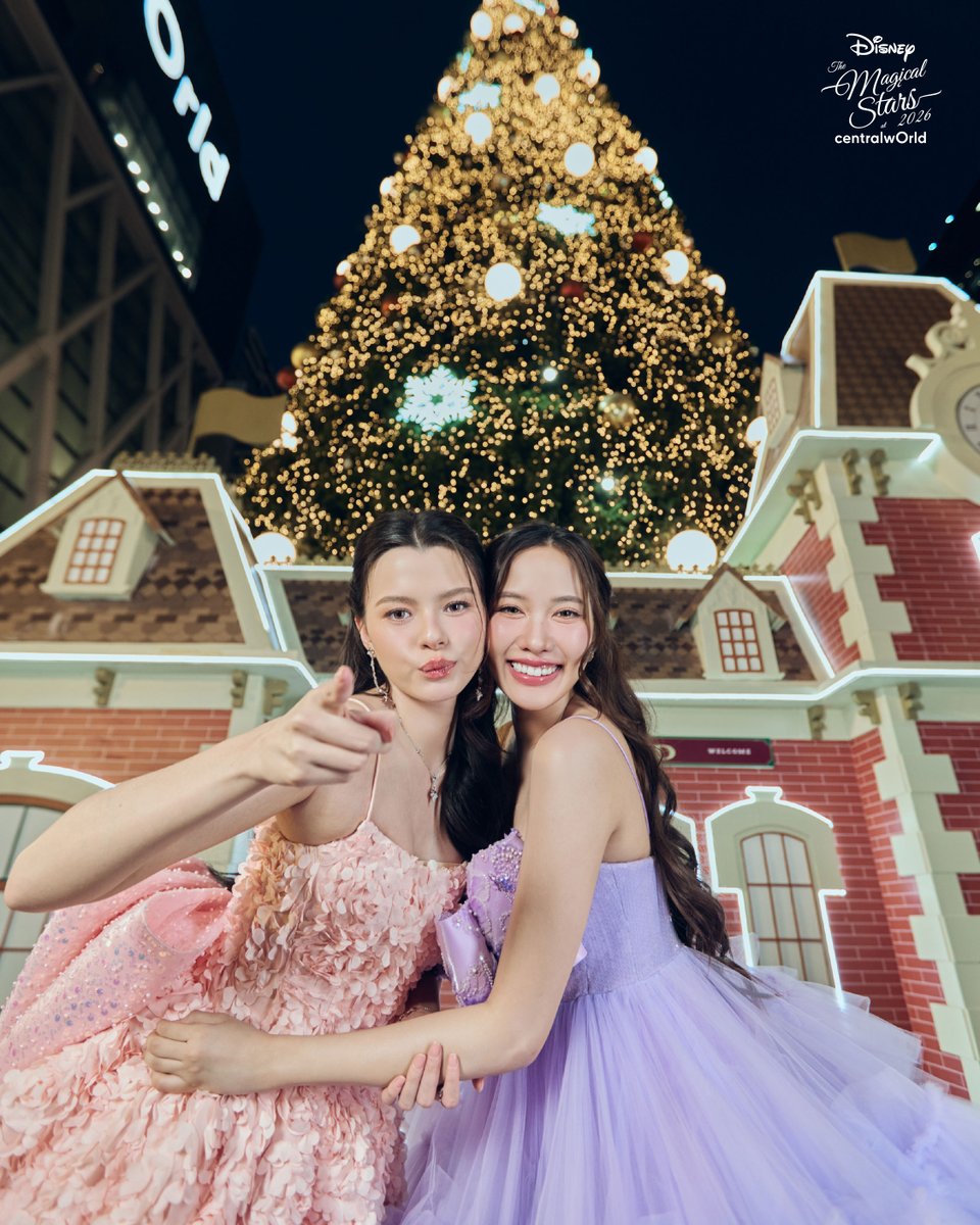 freenbeckfc's tweet photo. อย่าแผ่วๆๆๆ น๊าาาา

@centralwOrld
@AngelssBecky @srchafreen

SAROCHA REBECCA DISNEY AT CTW 
#centralwOrldXmasXFreenBecky
#ฟรีนเบค #FreenBecky 
#srchafreen #Beckysangels https://t.co/iAVzzphDrD