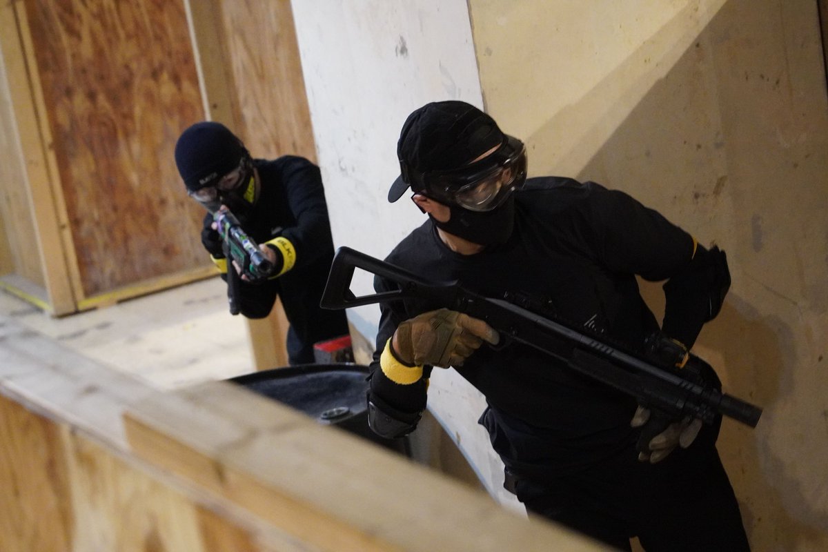 11/24 1部フリーゲームお越し頂き誠にありがとうございました！

本日のお写真はこちら↓
dropbox.com/scl/fo/zufkedt…

このあと2部フリーゲームはおやすみとなります
明日1部フリーゲームは開催となっております
飛び入り参加、ご予約、ご来店おまちしております。

#サバゲー
#STCサバゲーラリー