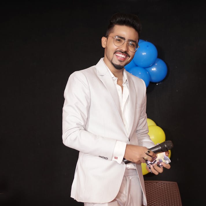 ReaderDiligent's tweet image. Financial freedom is within reach! Benable empowers you to earn money on your own terms. Share your unique finds and watch your income grow. Skip the waitlist: benable.com/i/UYQA2 #FinancialFreedom #Benable #EarnMoney