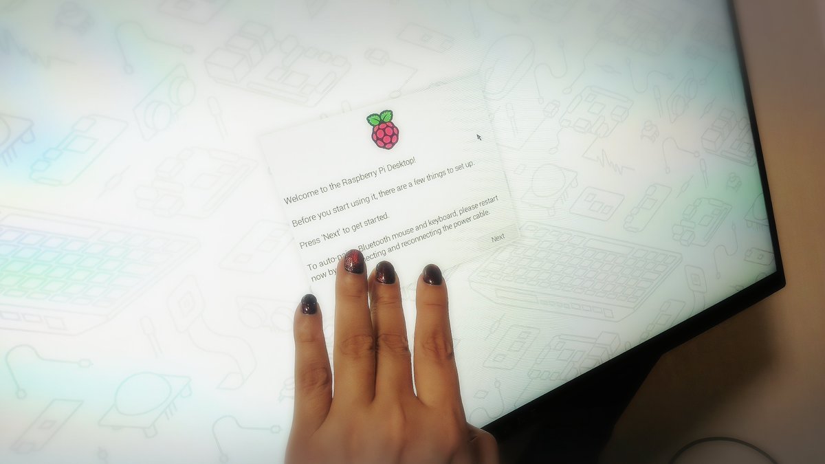 KZminGaming's tweet image. やっと起動しました… 画面見たら ……私、もう戻れないかも
#RaspberryPi5 #30過ぎて #初起動 #震えてます