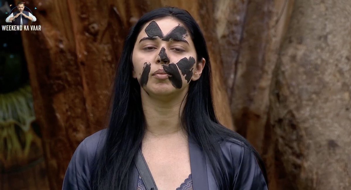 mrjawai's tweet image. Double Standards of Malti and Other Fandoms against Tanya is exposed.

Tanya Vs All Fandoms. 

Tanya did her task and Malti&apos;s action of slapping is a violent behaviour. 

#TanyaMittal #BiggBoss19 @BeingSalmanKhan @HotstarReality @EndemolShineIND