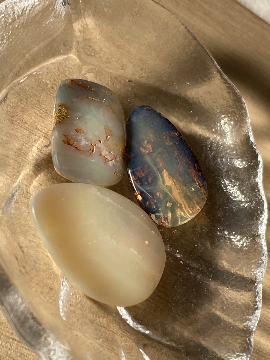 OPAL D TAKI(@opal_d_taki )さんで ・ボルダーオパール ・ウッド