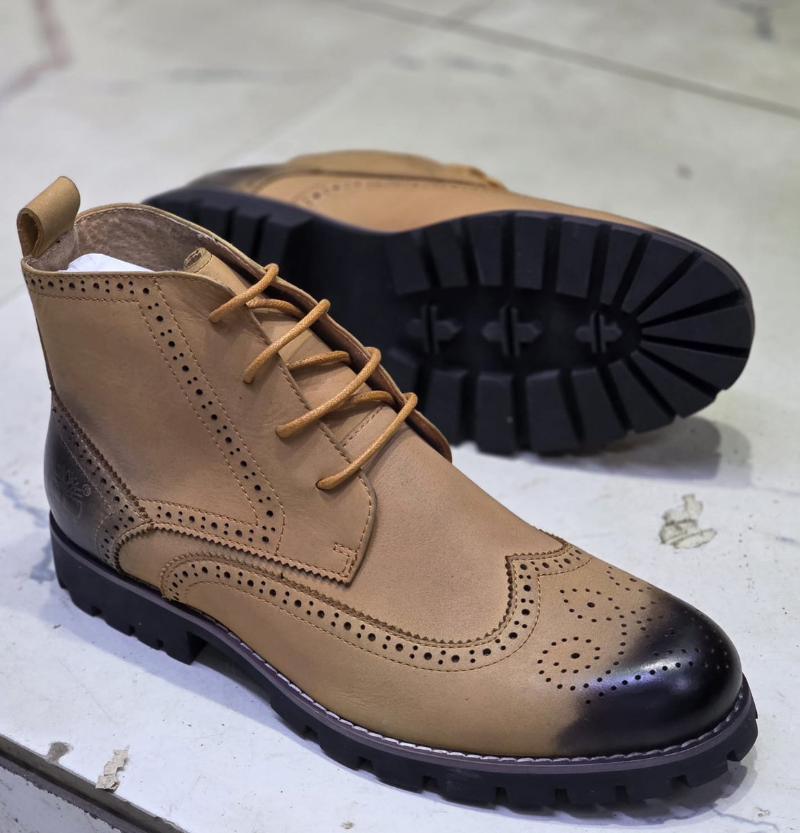 happyfeet_kicks's tweet image. #Cancercaresupport  #Truthoverpropaganda   stop selective reporting   #TanzaniaFactsmatters  Eze   Malaysia 

Reach out 0758127894 and we deliver countrywide, price 4900/= ,why miss this boots now ,size 39 to 45 
Pure leather rubber sole