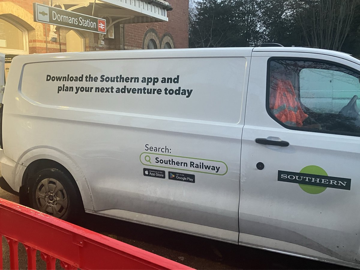 My <a href="/SouthernRailUK/">Southern</a> “adventure” is trying to get to London with a power supply taking out the trains from East Grinstead