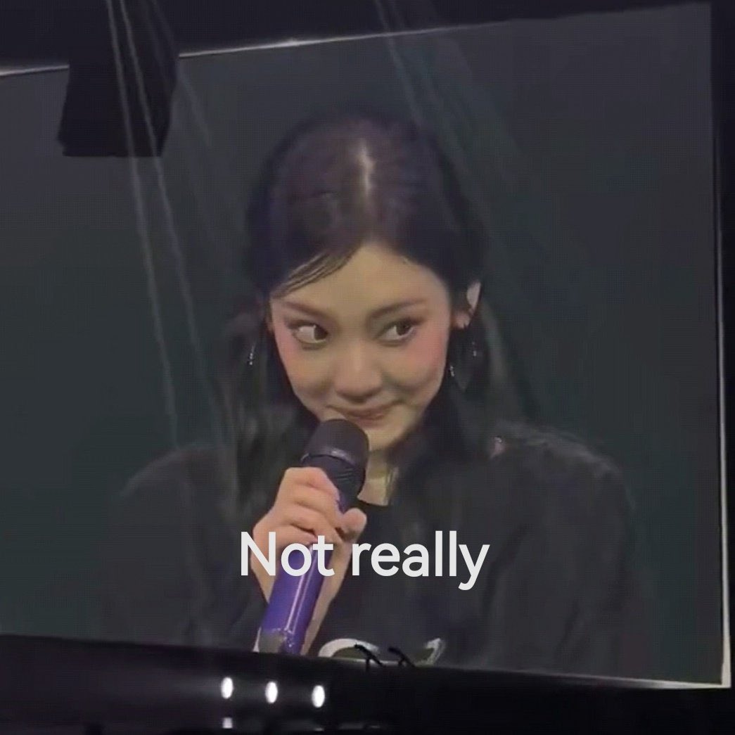 아 에스파 보고시픔 ㅠ.ㅠ
ㄱㅊ연말에 보러갈거야
멜뮤넘가고싶어서정신병자됨