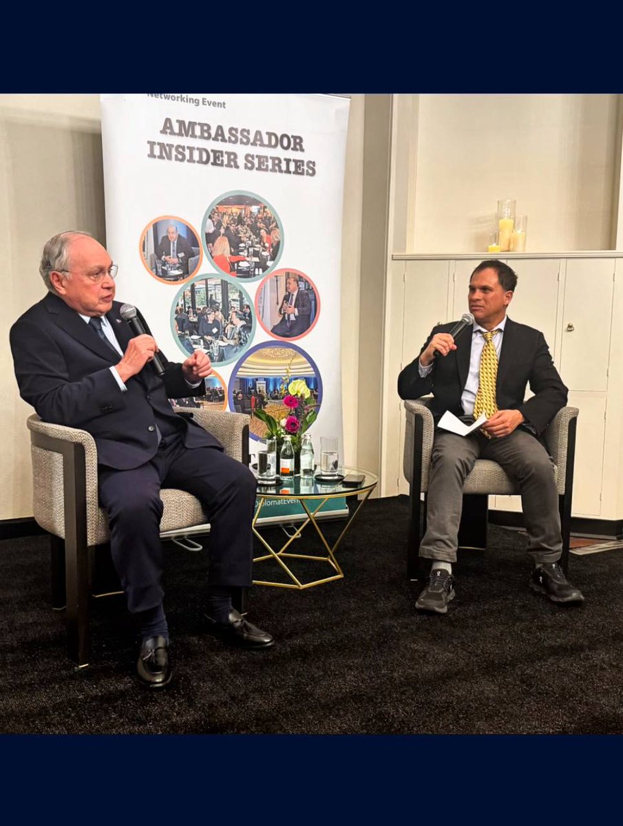 allatra_ipm's tweet image. Valeria Smian, Head of Communications at ALLATRA IPM, was deeply honored to reconnect with Ambassador of the Philippines, Jose Manuel &quot;Babe&quot; Romualdez, at the recent Washington Diplomats event. 

It was an exclusive evening, where the Ambassador shared invaluable insights on the…