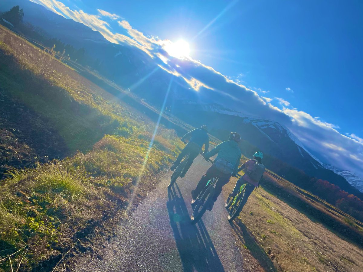 sakepower37's tweet image. SSWC2015コースを巡る！
前回開催からちょっと月日が空いちゃったけど、SSWC2015(シングルスピードワールドカップ)からちょうど10年の今年。
やっと再開出来ました❗️
ご参加頂いた皆様！
ありがとうございました。
また来年も色々とSSイベント考えたいと主催者共々考えております！
お楽しみに😁
#SSWC