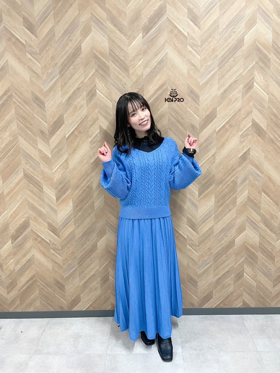 kenpro_official's tweet image. 【出演報告】#末柄里恵(#豊川風花 役)
「アイマス、アイに行きマス！ in イオンモール成田」
トークステージに出演いたしました🦋
ご来場のプロデューサーのみなさま、#原田彩楓 さん(#三船美優 役)ありがとうございました✨
これからもアイマスですよ💙
#アイに行きマス成田 #アイマス20周年イヤー