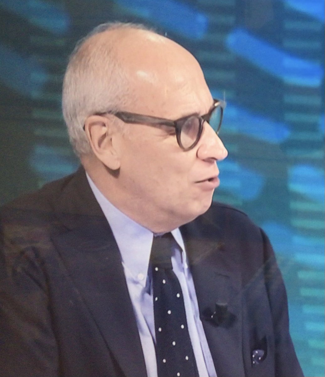 giuseppax's tweet image. #omnibusla7 solo un accenno alla pace ha fatto scendere il prezzo del gas a 30€…
Figuriamoci se si si arrivasse veramente a un accordo soddisfacente per Putin ..

Tenere alto il prezzo del gas fa incassare molti soldi ai guerrafondai e ai loro sostenitori 
     👇👇👇👇👇👇👇