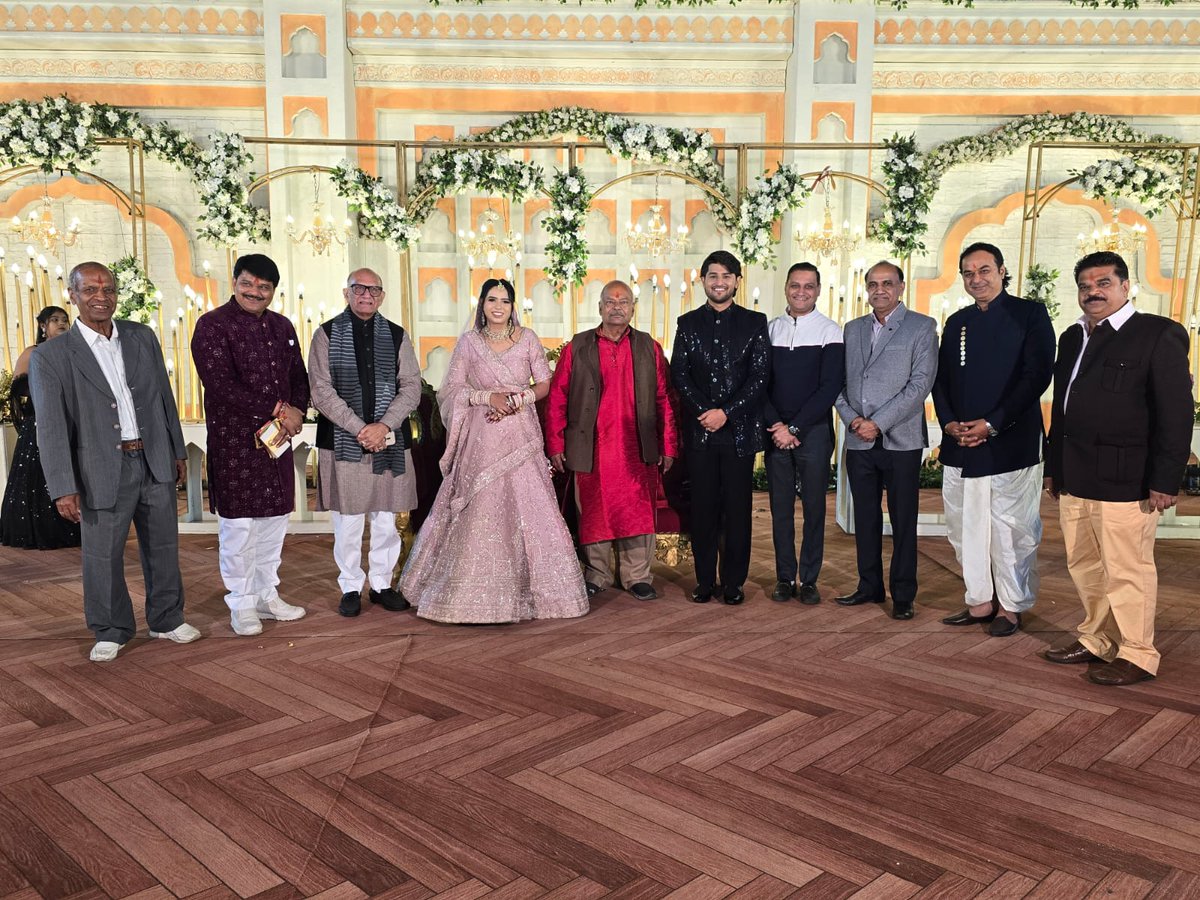 AshokParnamiBJP's tweet image. आदर्शनगर विधानसभा के सम्मानित निवासी श्री मदन मोहन शर्मा जी के पुत्र के शुभ विवाह अवसर पर हार्दिक शुभकामनाएं। ईश्वर नवदंपत्ति के जीवन में सुख, समृद्धि और आनंद बनाए रखें।

#Wedding #Blessings #CommunityConnect #AdarshNagar #Celebration