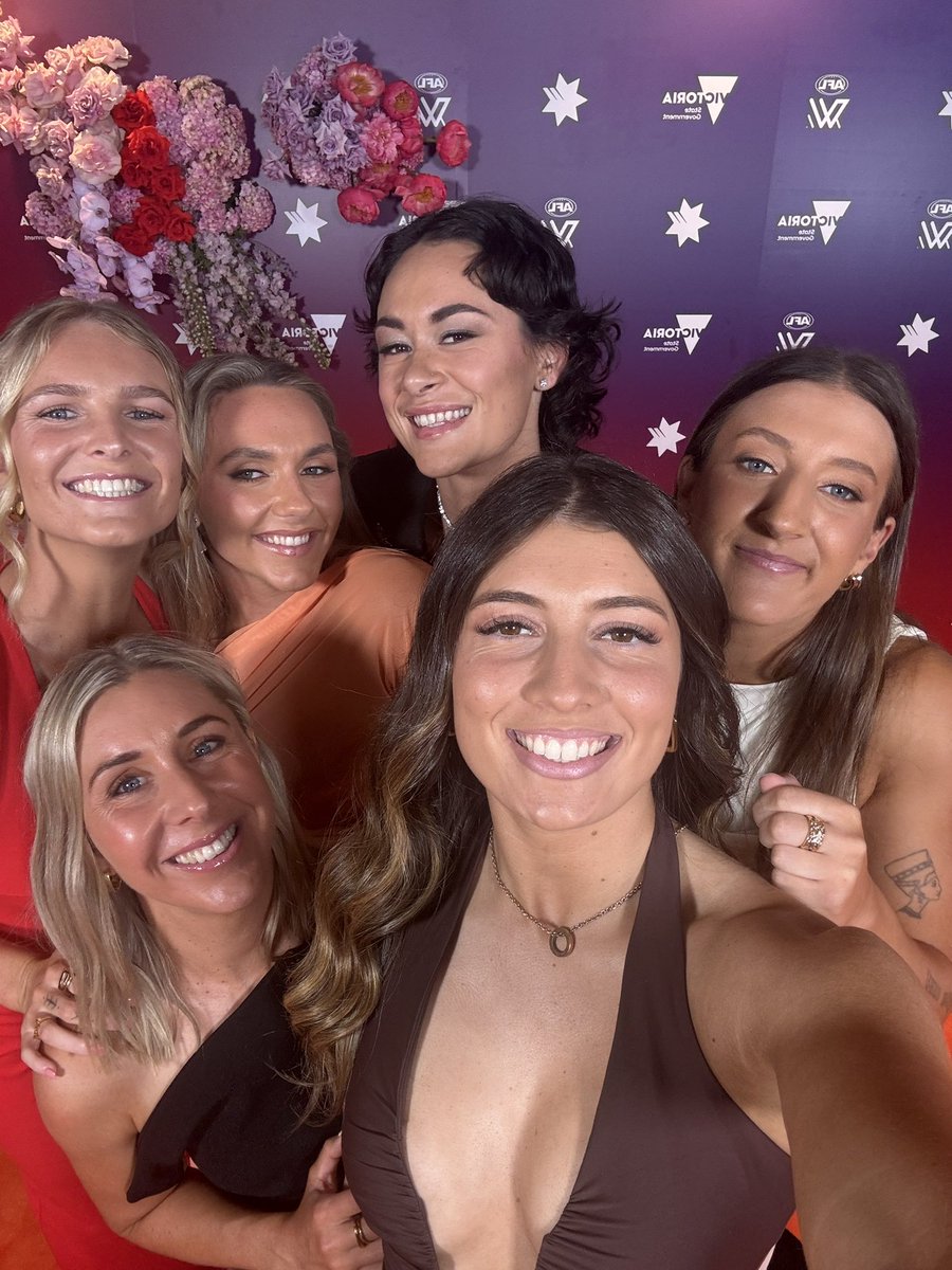 stkildafc's tweet image. the life of the AFLW awards party has arrived ✨