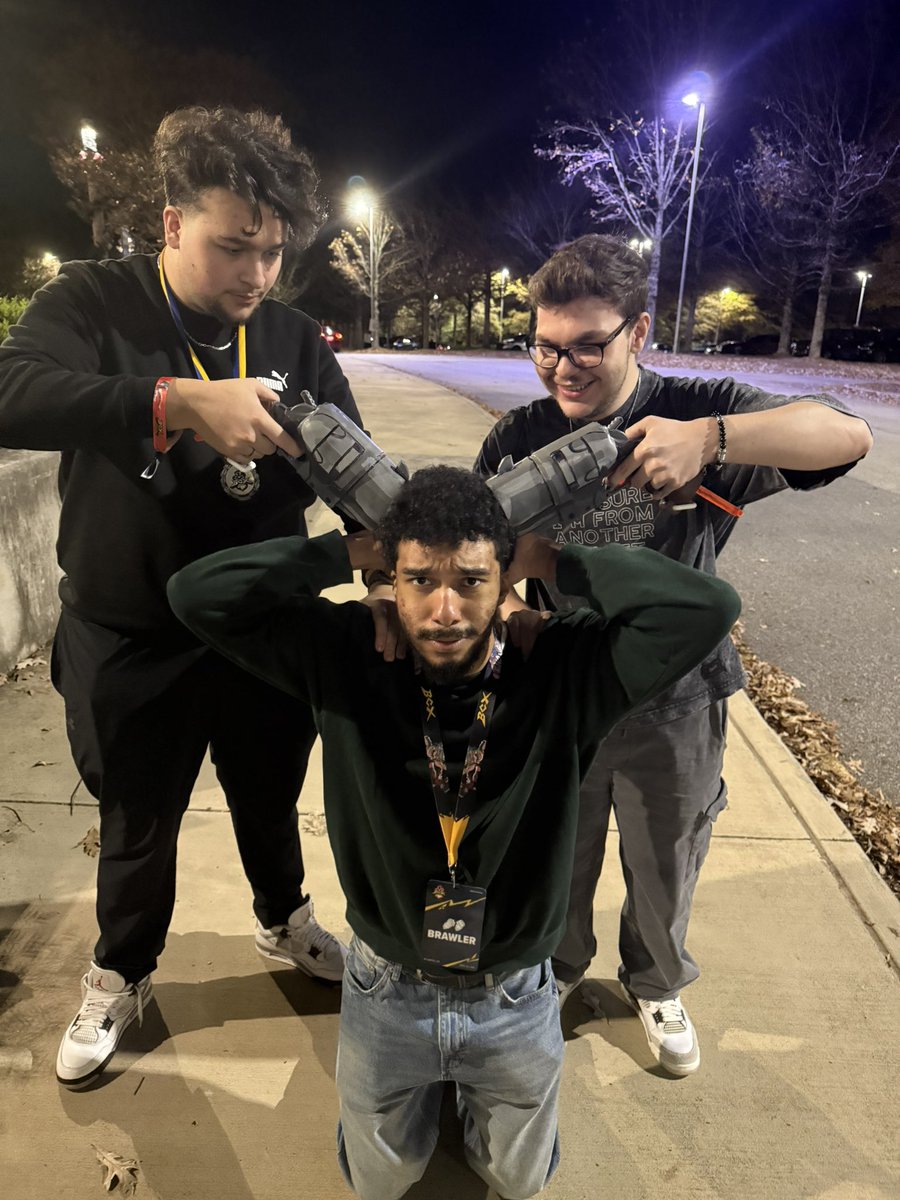 acno? (@tpacno) on Twitter photo 