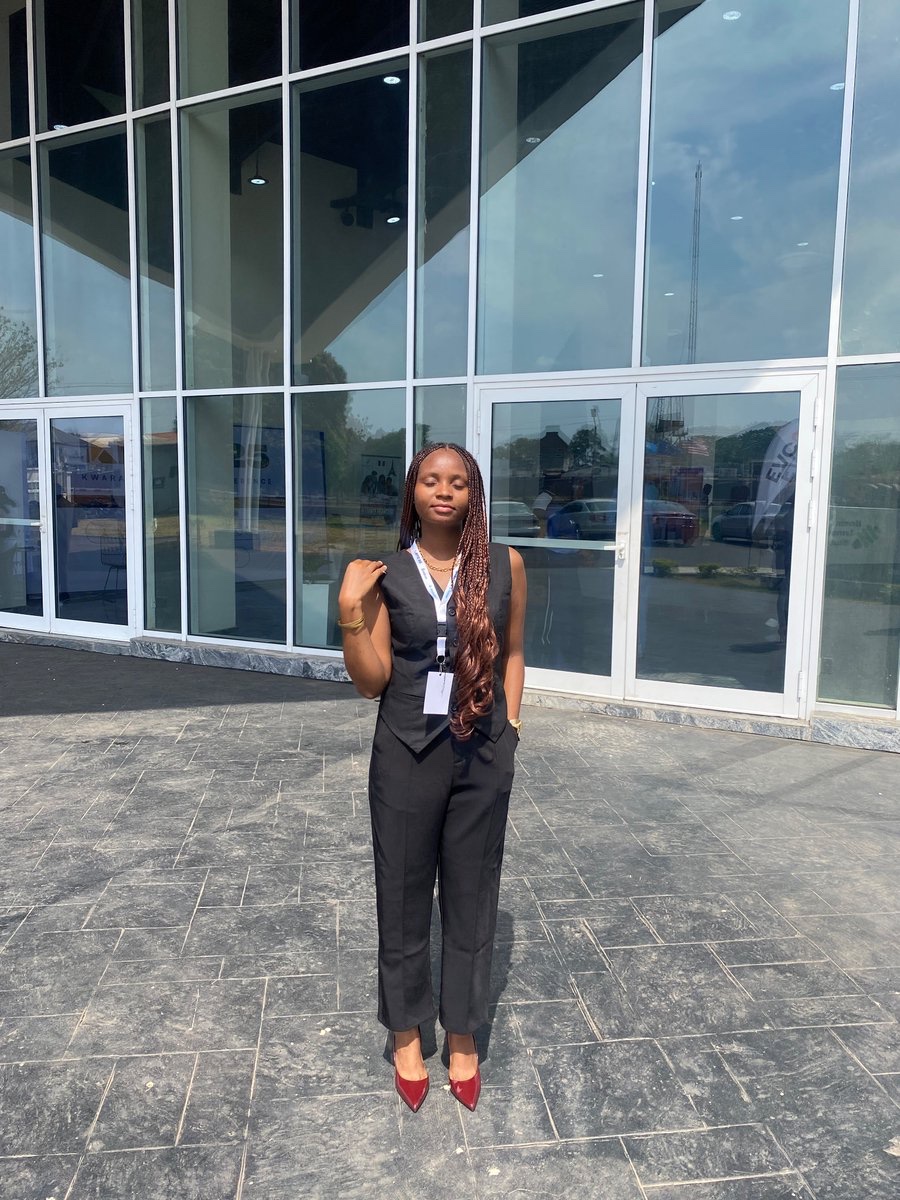 bhalow_meenat's tweet image. KBTC25 day 3

#KBTC25 #NextBuilders