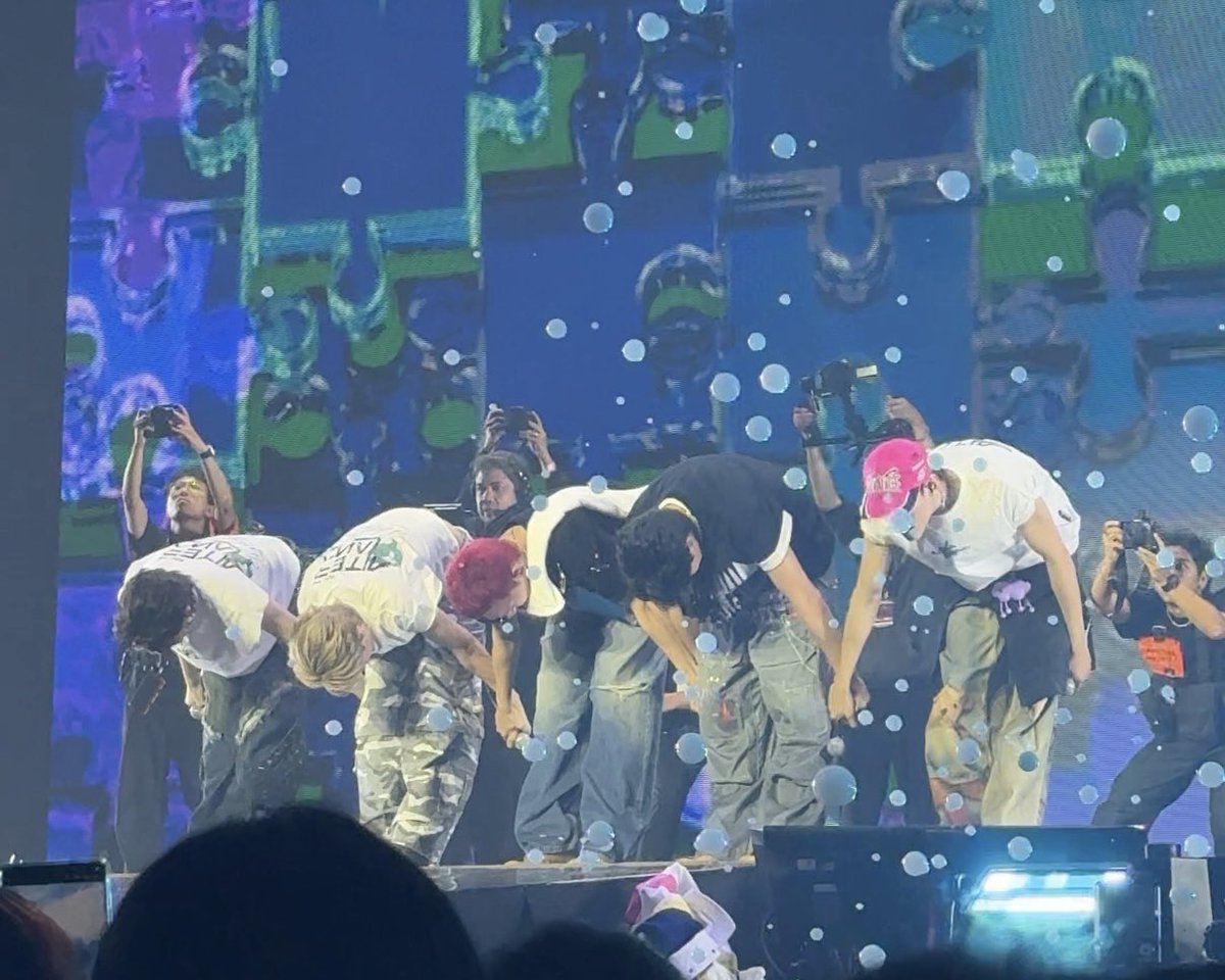 ppbemapapy's tweet photo. ✨✨✨✨✨
           🧩
       💜 💚
🐱🐶🦈🦥🐒
✨✨✨✨✨ https://t.co/5926COxZk4