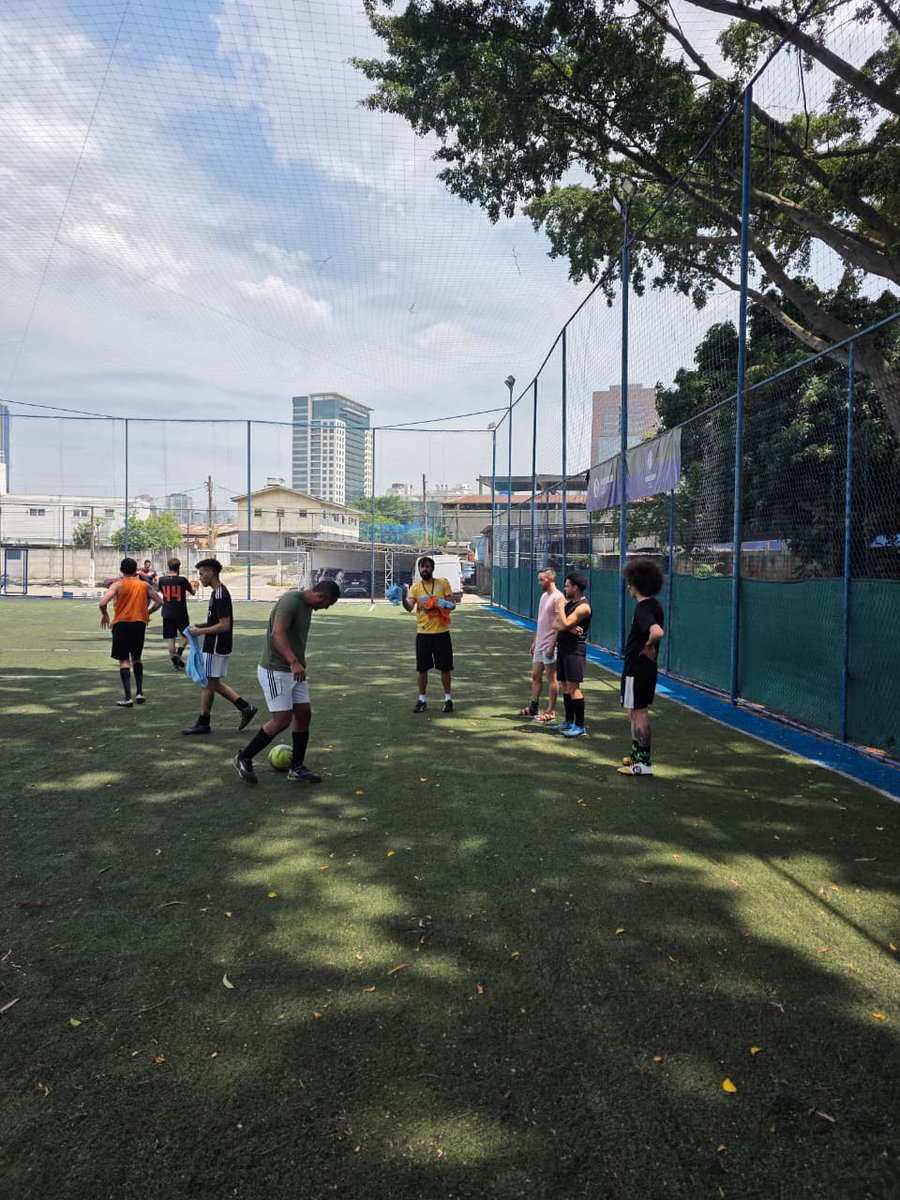 natus_fc's tweet photo. Registro do último treino que rendeu muito close e diversão.

#lgbt #natusfc #somosnatus #br #sp #gay #futebol #Society #futgay #futlgbt #sábadodefutebol #Brasil https://t.co/9O4B47bmmD