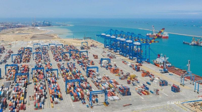 Ghana: $1,5 billion extension to the port of Tema put into operation.

#PORTOFTEMA <a href="/AGLgroup_/">AGL - Africa Global Logistics</a> #PhilippeLabonne <a href="/APMTerminals/">APM Terminals</a> <a href="/AfCFTA/">AfCFTA Secretariat Official</a> #seatransport #investment #logistics #supplychain 

africasupplychainmag.com/en/Ghana-commi…