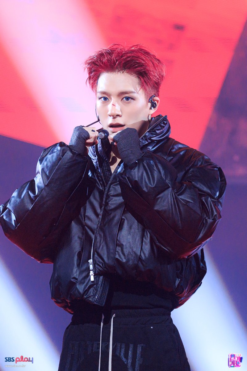 📸251123 인기가요 #현장포토

하루만 드림의 샌드백이 되고 싶어🥊우 베이베🫂
복싱 컨셉 진짜 미친 거 같고(positive)
#엔시티드림 현장포토 보고 허공 주먹 825번 날림
그만큼 삐리럽을 삐리LOVE 한다는 말임❗

MORE🔗programs.sbs.co.kr/enter/gayo/vis…

#Inkigayo #NCTDREAM #BeatItUp <a href="/NCTsmtown_DREAM/">NCT DREAM</a>