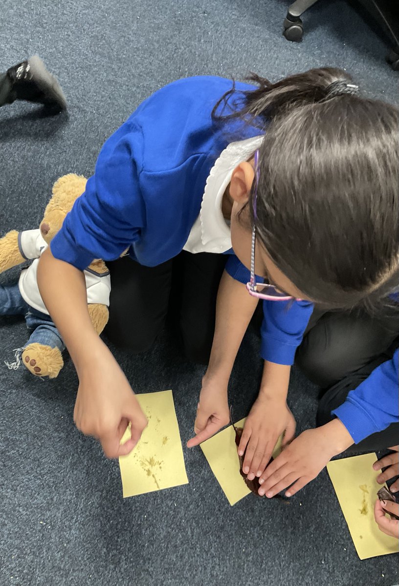 Greenhill_HT's tweet image. Class 8 had an amazing Friday with Dexter!
He helped us tackle maths problems, joined our Computing lesson, and even tried his hand at creating Stone Age cave paintings. 🖌️
We can’t wait to see what adventures await this week!
#ExpertLearners #Class8 #LearningTogether
