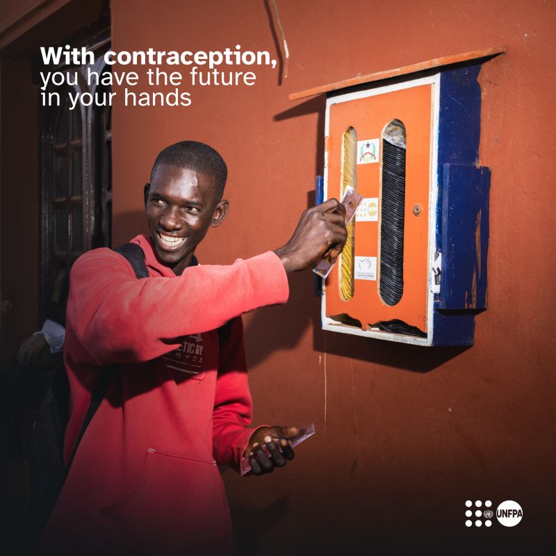 UNFPA_ESARO's tweet image. Contraception = Agency 🔑 

Giving young people the power to choose their future is the key to preventing unintended pregnancies &amp;amp; #HIV infections. It's time to Rethink. Rebuild. Rise. to a future where every choice is informed &amp;amp; protected. 

#FutureInYourHands #contraception