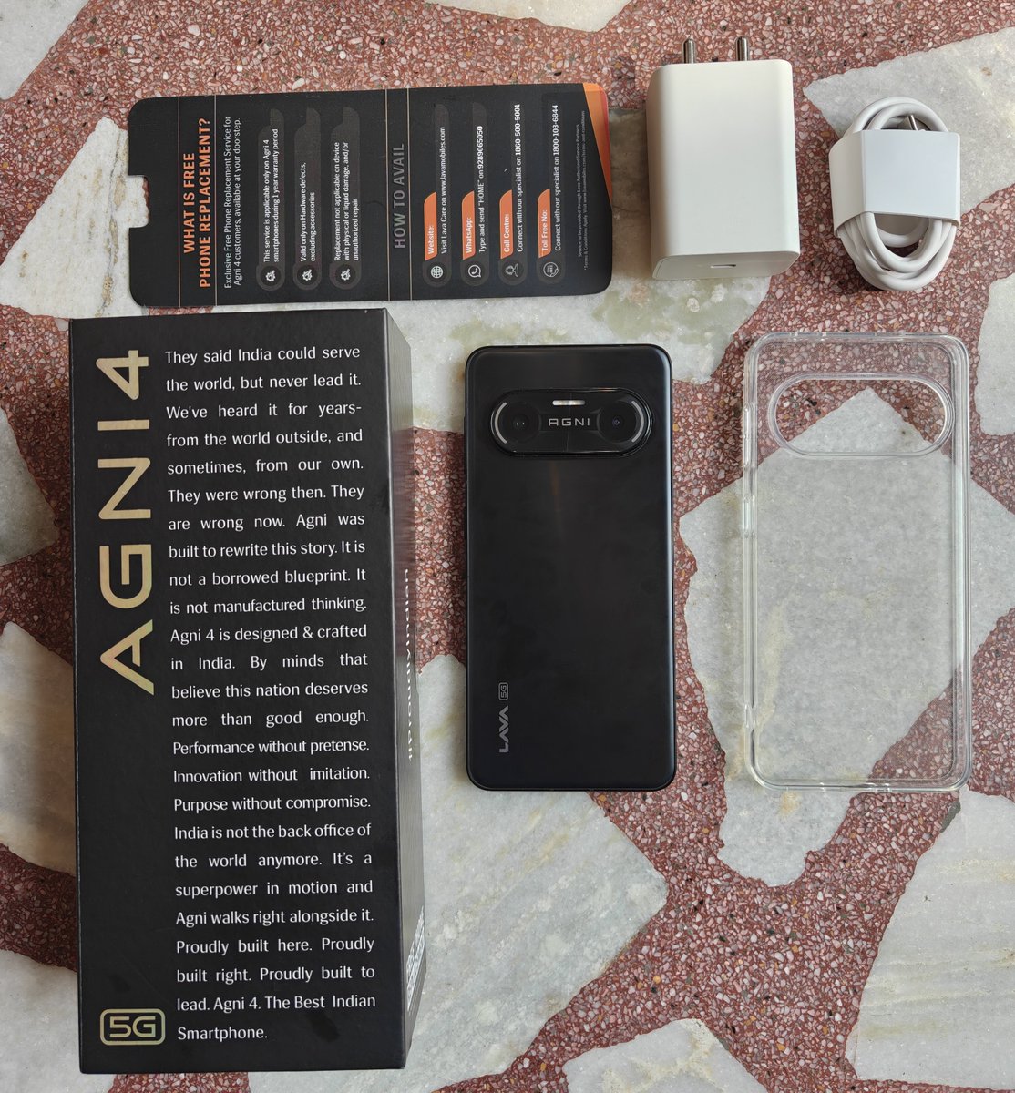 yabhishekhd's tweet image. I have been using the Lava Agni 4 for the last 4 days, and here is my overview of the same:
Price 💰 ₹24,999
(₹2,000 off on all cards)

Design and Build:
Lava Agni 4’s build quality is impressive. It feels solid in hand with an aluminium alloy metal frame, antenna lines, and a…