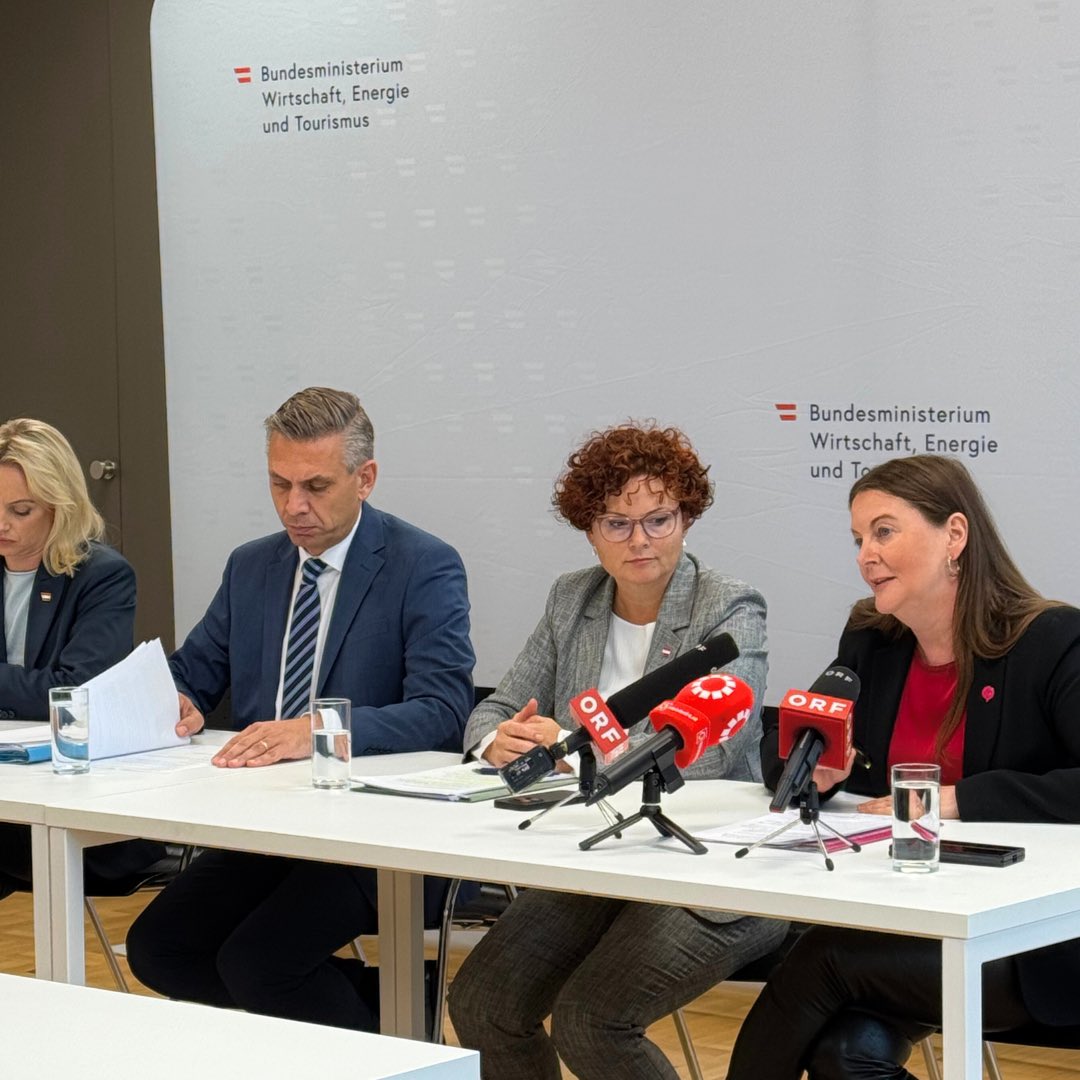 Karin Doppelbauer tweet media