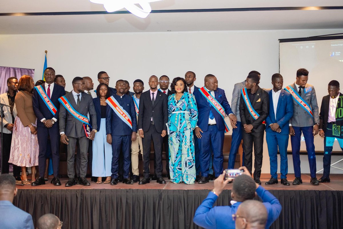 aristote_ikoua's tweet photo. Merci à tous nos partenaires pour leur confiance.
Mention spéciale au @FogecRdc, dont l’accompagnement a été déterminant.
Et une gratitude profonde à notre marraine, Mme @TinaSalama2, pour son soutien constant et inspirant envers la jeunesse congolaise. https://t.co/ANQkKhwkrs