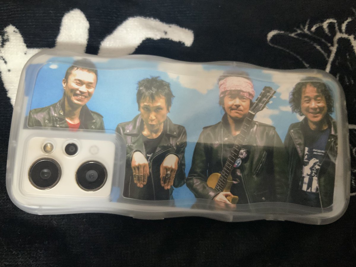 ツアージャンボジャパンでもらって来たフライヤーがスマホカバーに