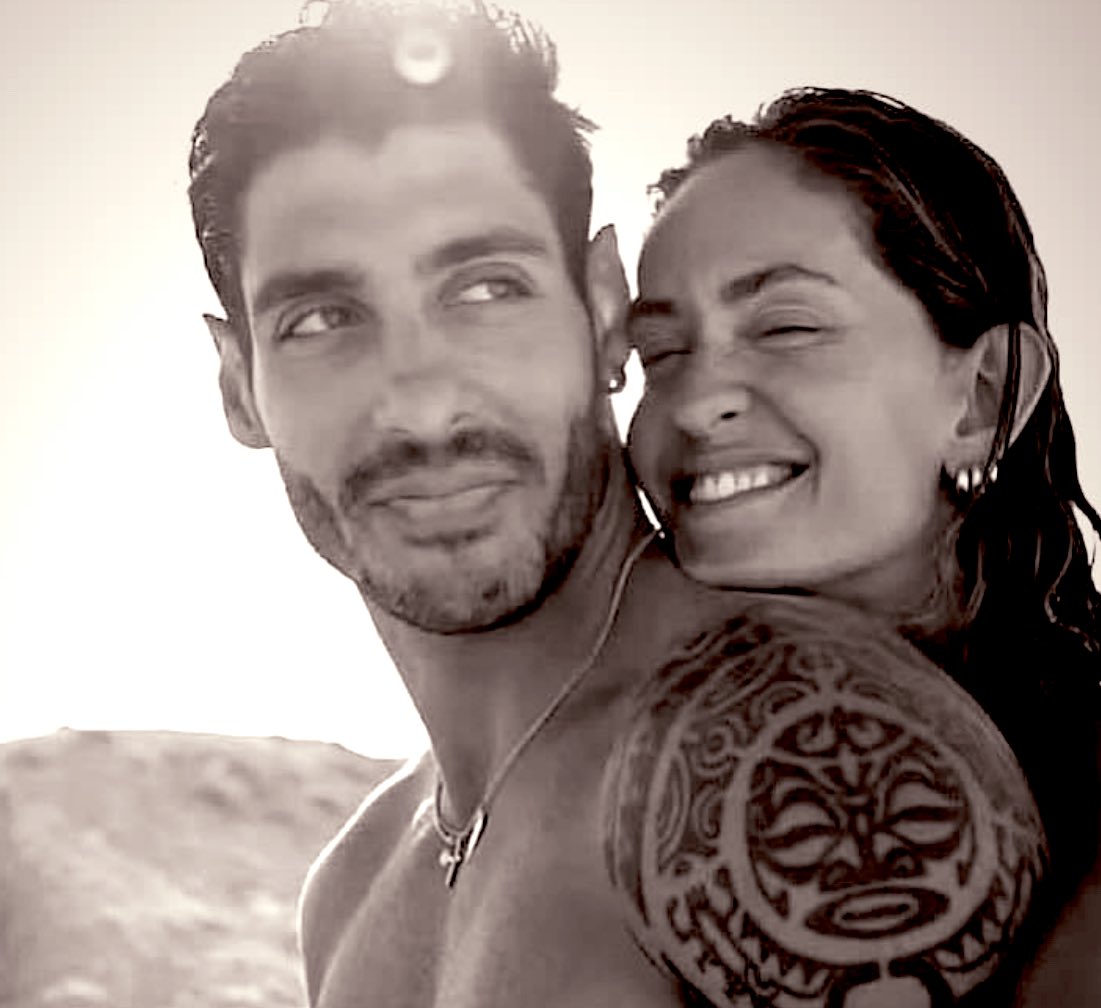 DeboraMutti1's tweet image. Avanti tutta con l Amore in poppa il resto se lo porta via il vento 
💖💖💖💖
#helevier 
#prestinez