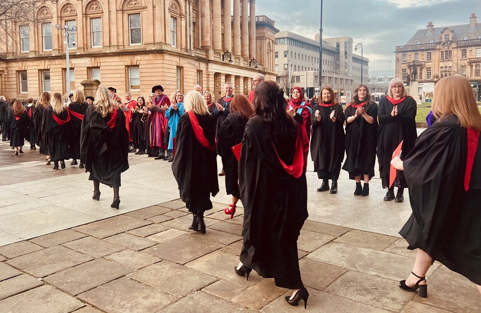 Andy MacKenzie tweet media