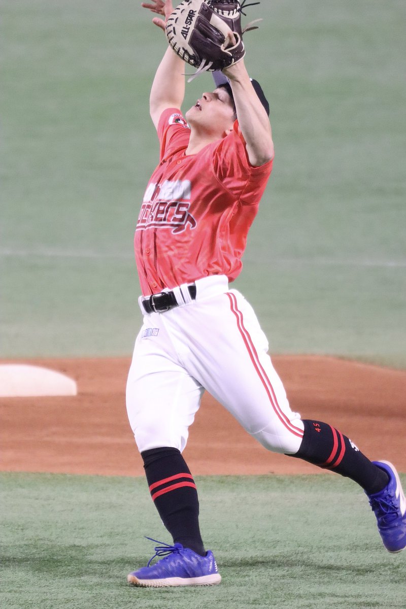 tk__g45's tweet image. たつるのせいにしよった😹

 #谷川原健太  #sbhawks