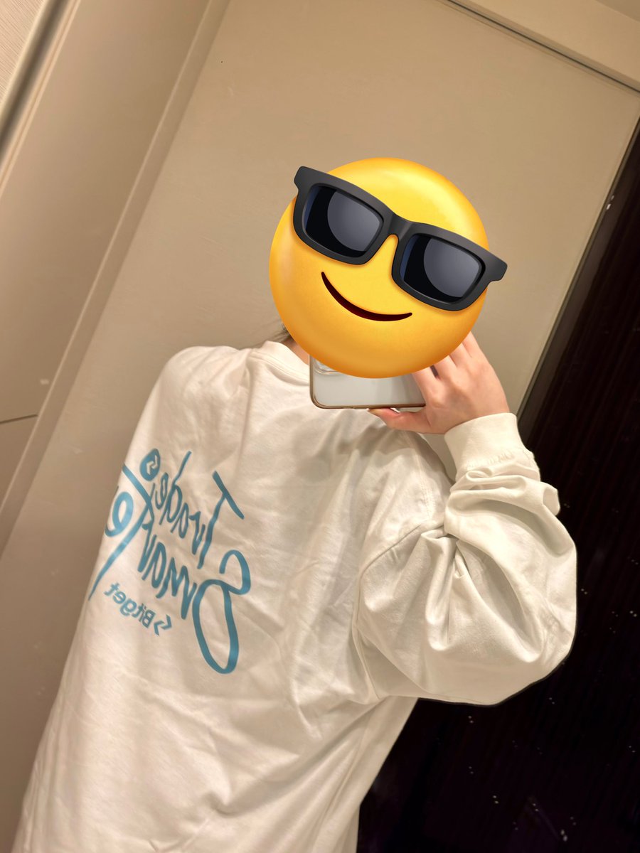 rinpro_btc's tweet image. #Bitget 白Tもお気に入り！🩵
背中には「Trade Smarter」🔥

金髪いける？w