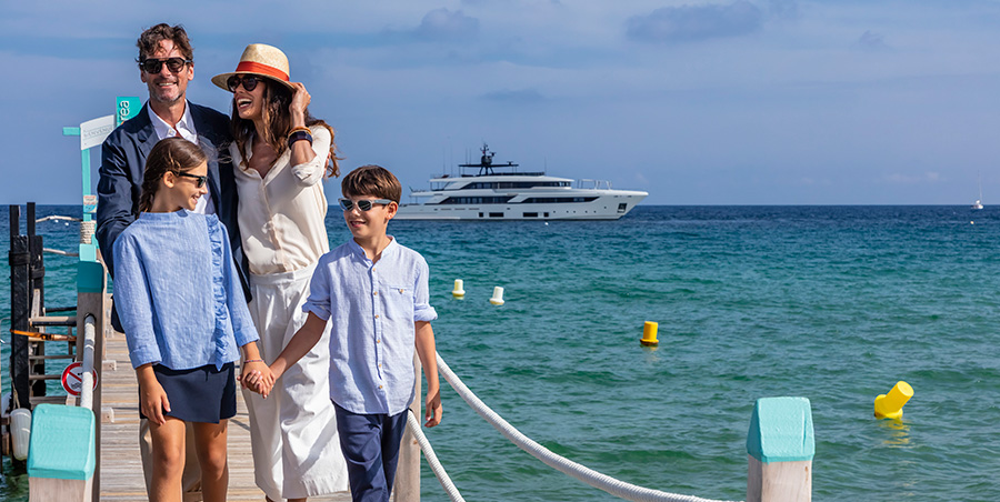 The Custom Line Navetta 42 is made for journeys that linger long in the memory. Her gleaming hull is made from advanced composites to mirror the shifting light as she moves with cool assurance across the sea.