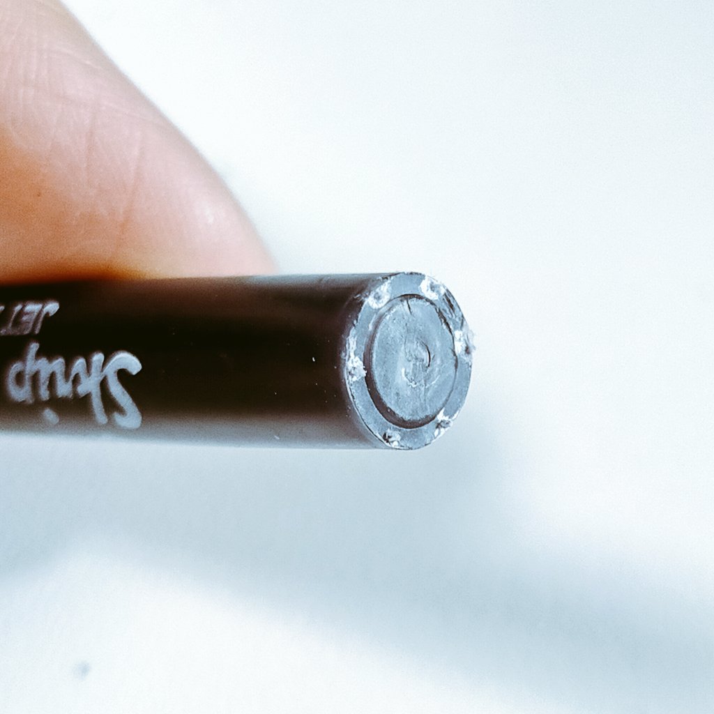 Penguindou_2022's tweet image. 独自規格のカートリッジ・コンバーターな万年筆メーカー
️🇯🇵パイロット
️🇯🇵プラチナ
️🇯🇵セーラー
️🇩🇪ラミー
️🇮🇹アウロラ
🇺🇸クロス
️🇺🇸パーカー
🇮🇳シェーファー
そして、シェーファーの古いカートリッジが過去一ムズい（どっちに挿すべきかもいまだ迷う）