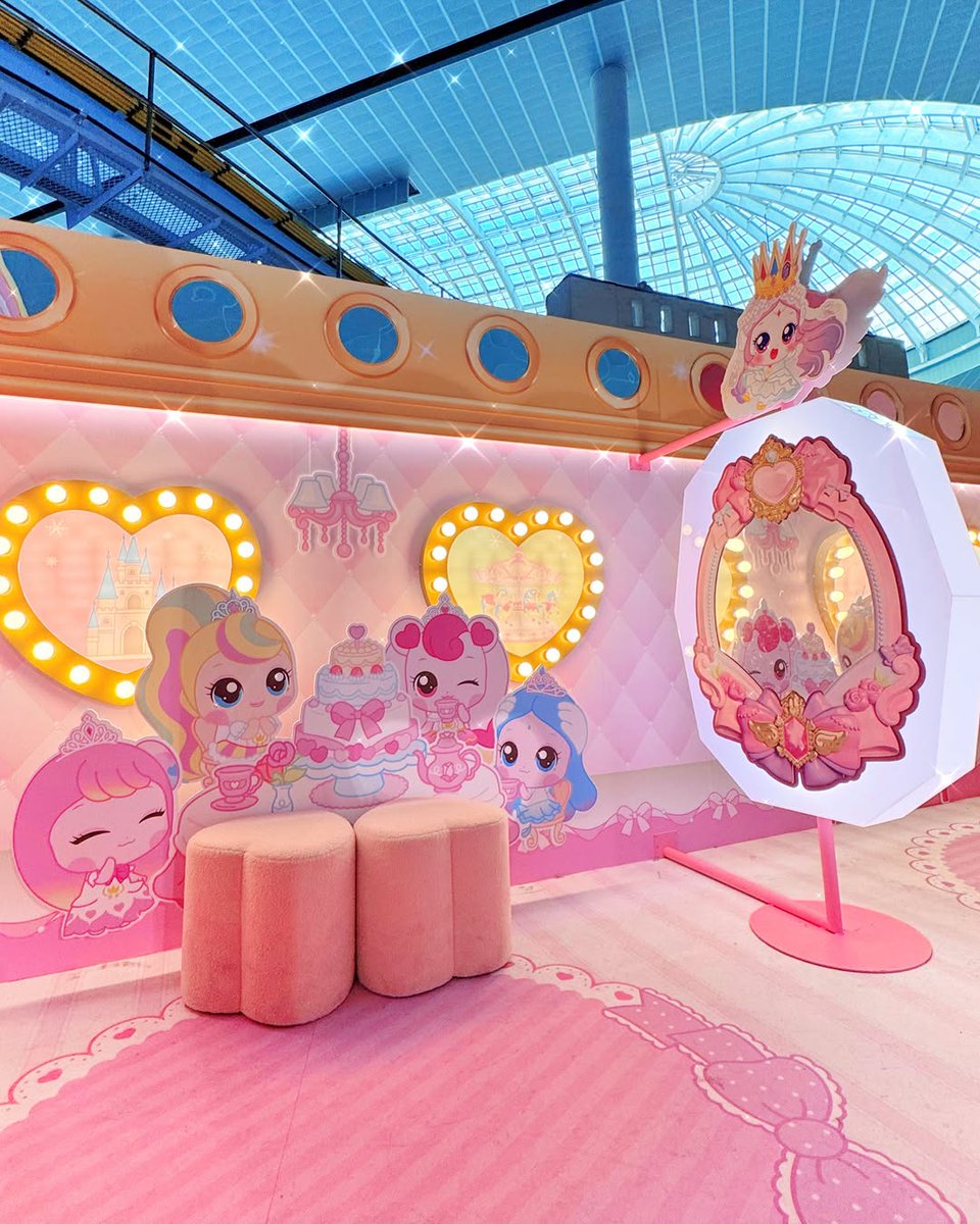 EINIPI0's tweet image. 롯데월드 × 캐치! 티니핑

• 2층 바르셀로나 광장 - 포토존&amp;amp;자판기
• 1층 로티스 엠포리움 - 티니핑 굿즈
• 1층 로티트레인 - 티니핑과 함께 롯데월드 한바퀴
instagram.com/p/DRbs_BPleN2/…