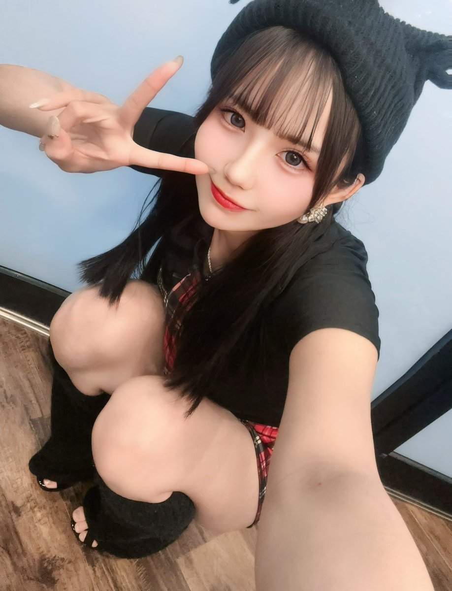 Roa_Ezaki's tweet image. 撮影会🈵ありがとうございました！

▷▶︎次回
12/7(日)個撮
12/21(日) 団体撮影会＆オフ会です✨️

大好きなクリスマスコス着るぞ〜🎅